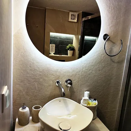 Kochyli Holiday home *